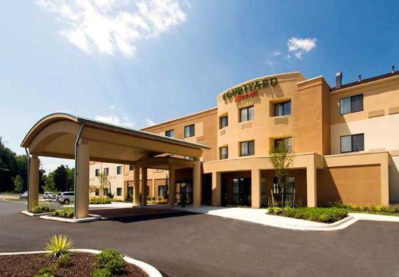 Courtyard By Marriott Harrisburg West/Mechanicsburg Exterior photo